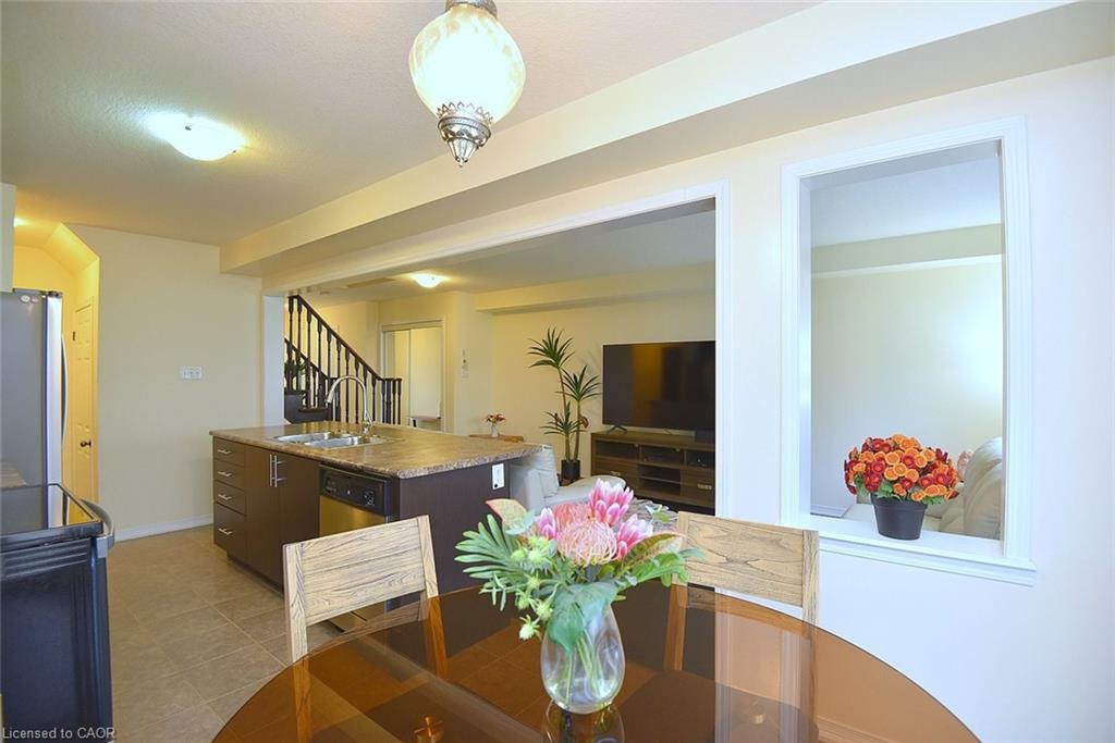 9 Lynch Crescent Property Photo 12