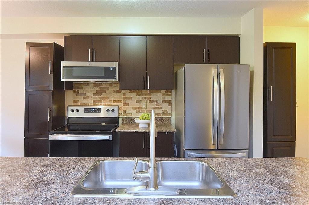 9 Lynch Crescent Property Photo 18