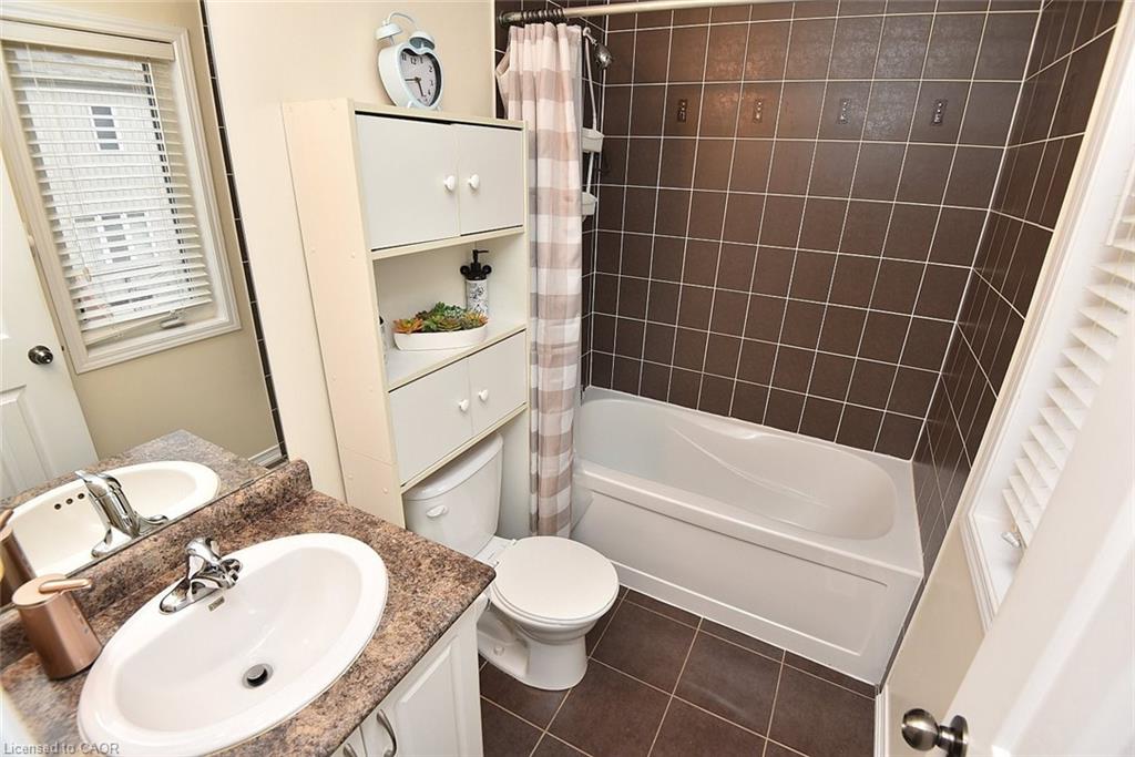 9 Lynch Crescent Property Photo 26