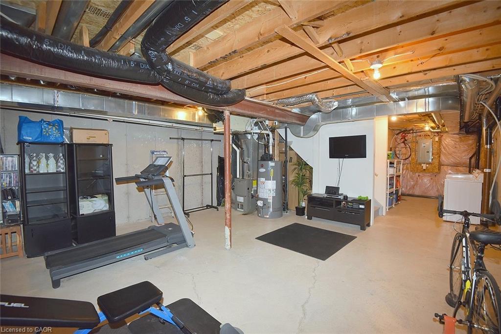 9 Lynch Crescent Property Photo 32