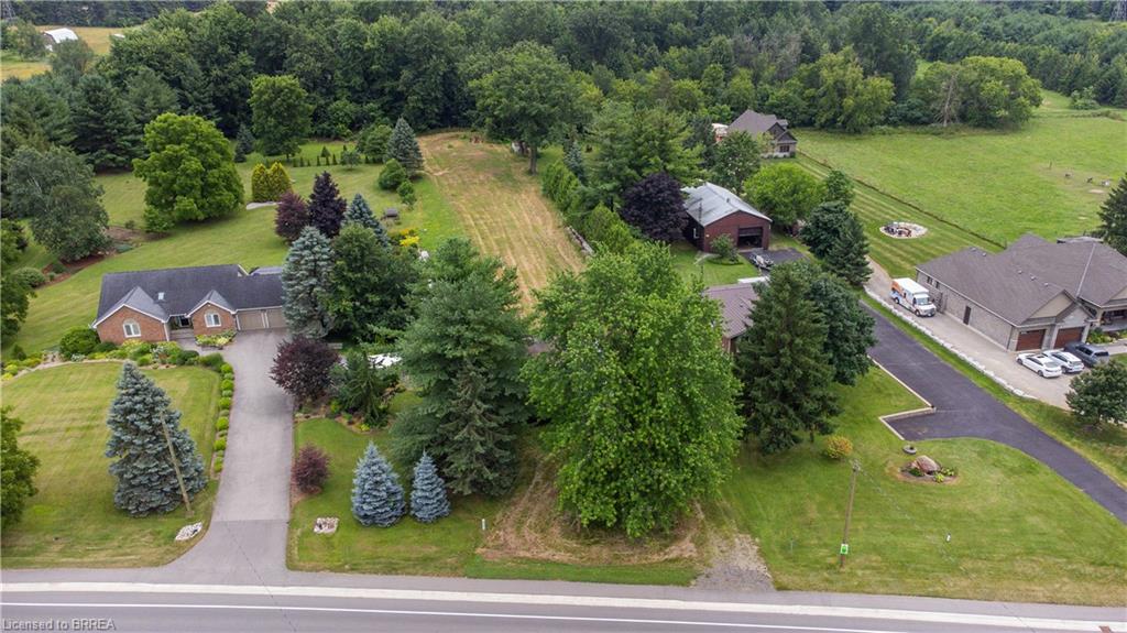 449 King Edward Street Property Photo 4