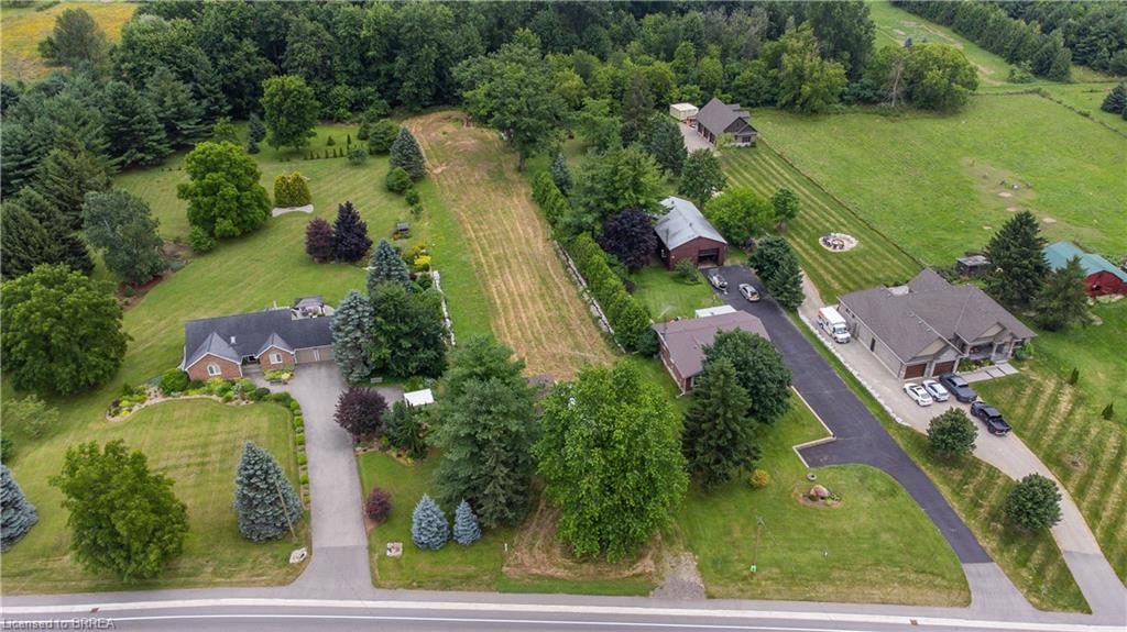 449 King Edward Street Property Photo 5