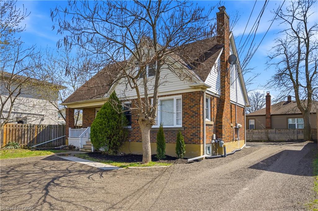 140 Eastchester Avenue Property Photo 1