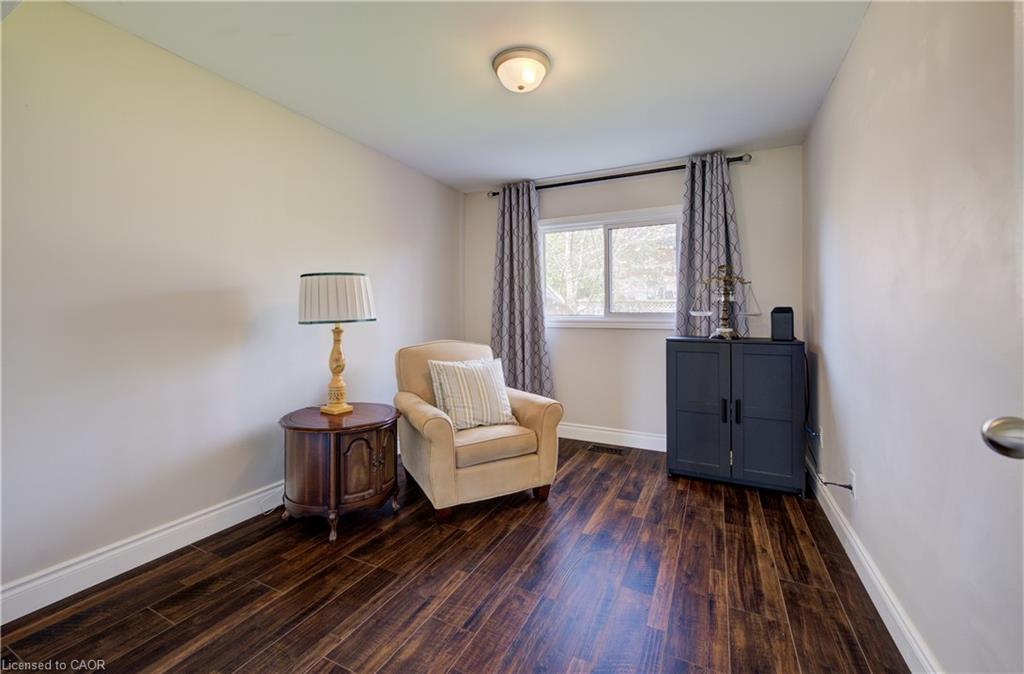 172 Rennie Drive Property Photo 7