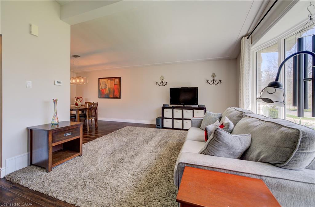 172 Rennie Drive Property Photo 11