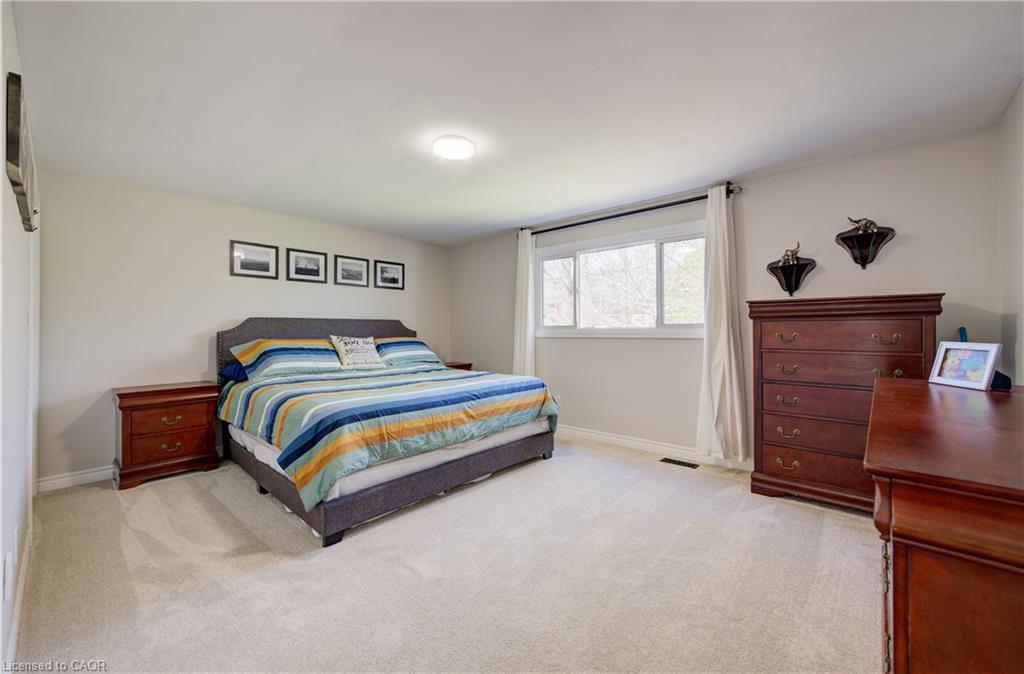 172 Rennie Drive Property Photo 22