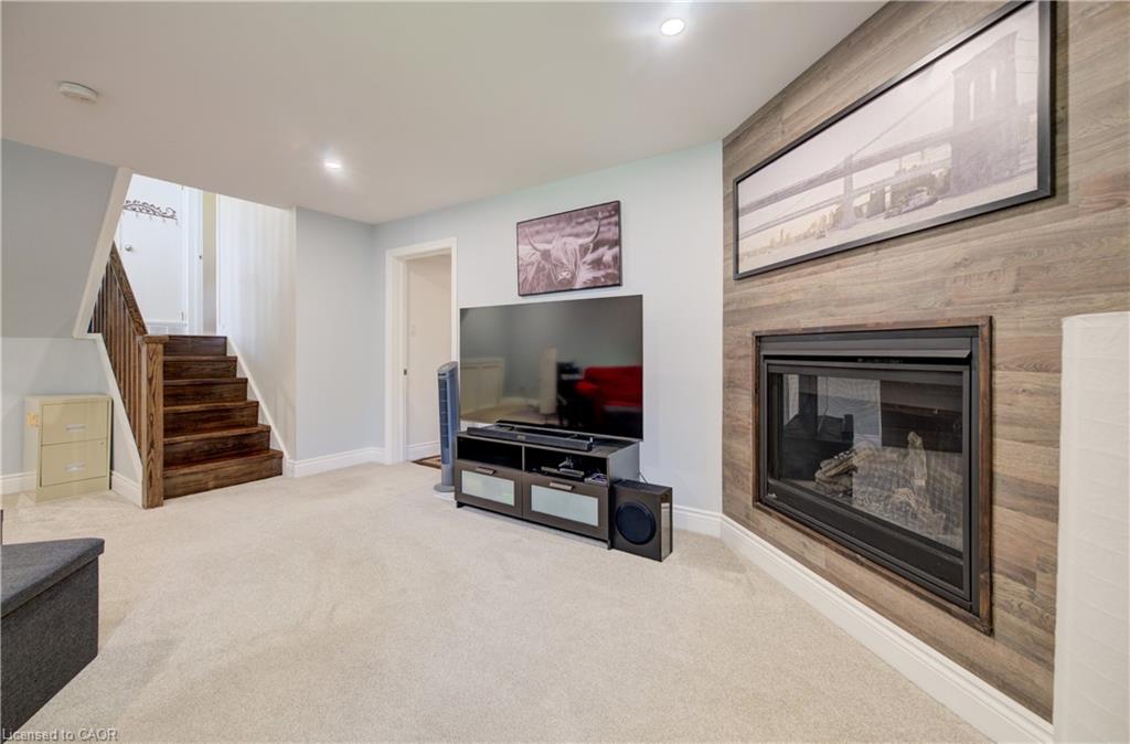 172 Rennie Drive Property Photo 31