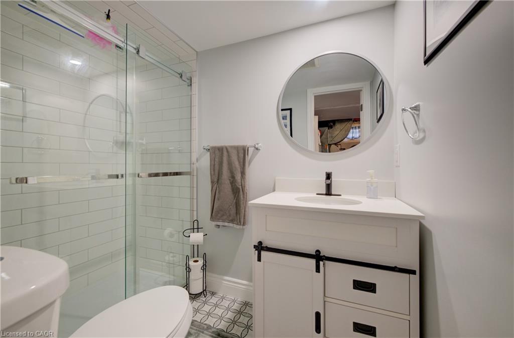 172 Rennie Drive Property Photo 33