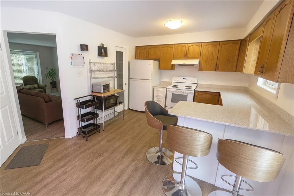 988 Prosperity Court Property Photo 3