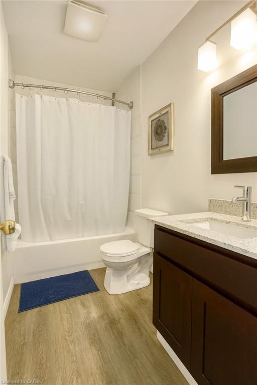 988 Prosperity Court Property Photo 8