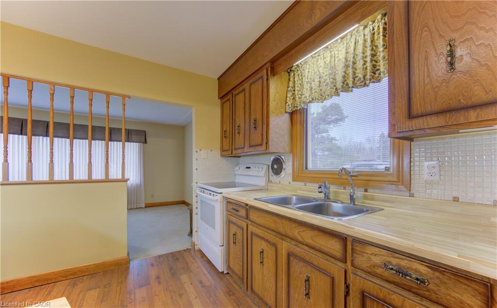 162 Erb Street E Property Photo 19