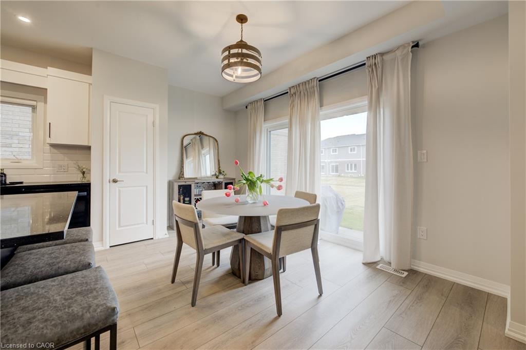 36 Alicia Crescent Property Photo 15