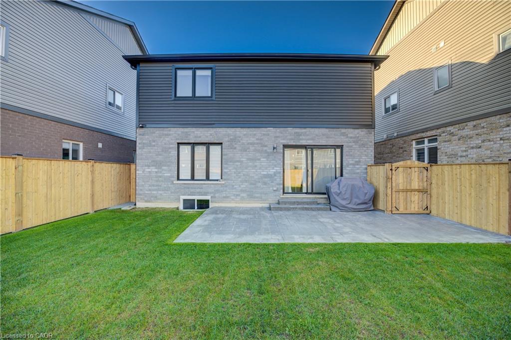 36 Alicia Crescent Property Photo 44
