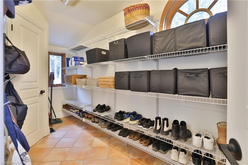 1268 Hillhurst Road Property Photo 24