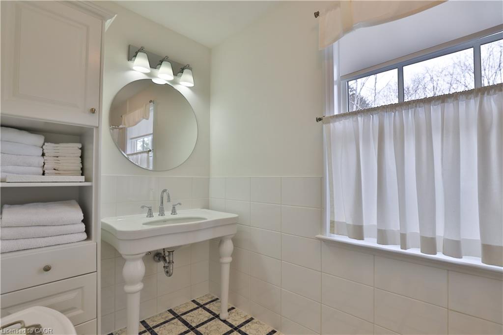 1268 Hillhurst Road Property Photo 35