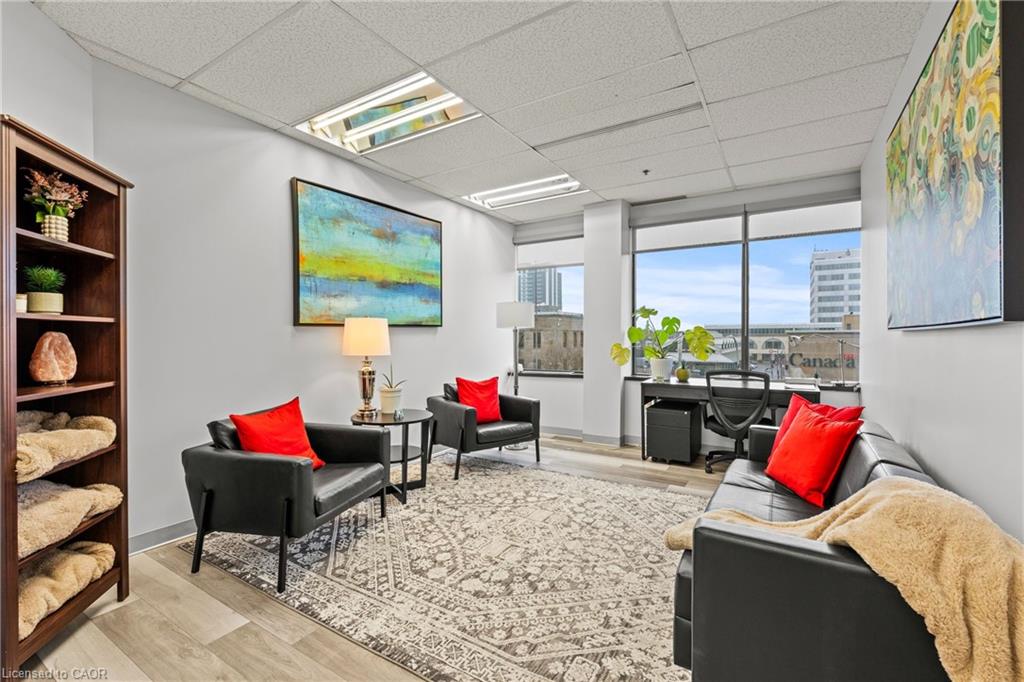 300-43 Church Street Property Photo 12