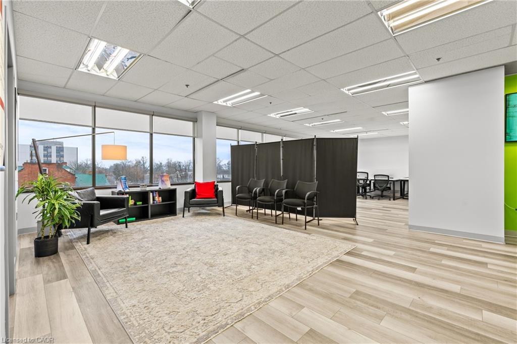 300-43 Church Street Property Photo 18