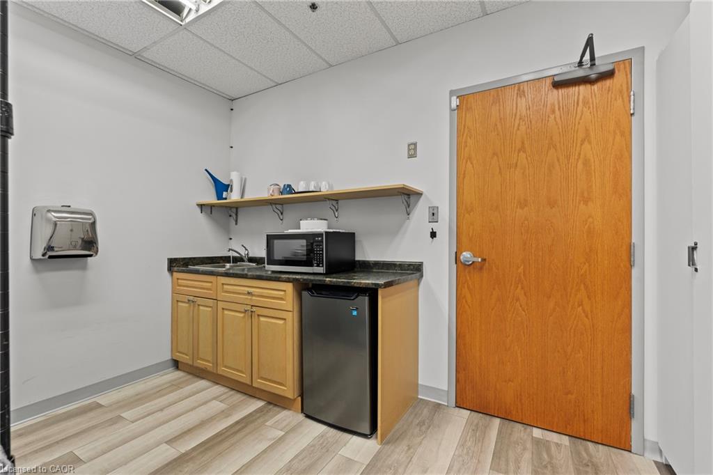 300-43 Church Street Property Photo 24