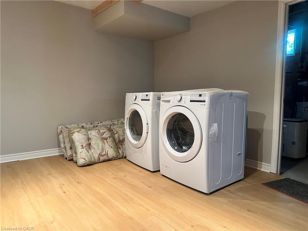 2592 Lakeshore Road Property Photo 32