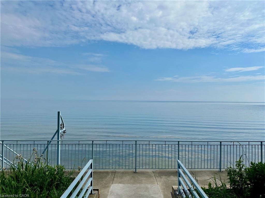 2592 Lakeshore Road Property Photo 41