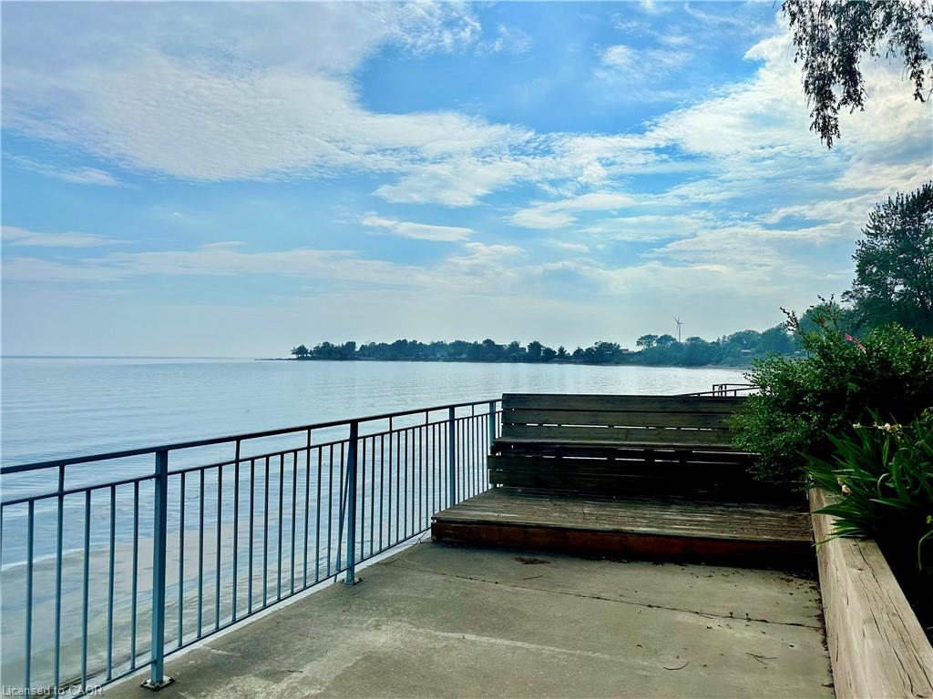 2592 Lakeshore Road Property Photo 43