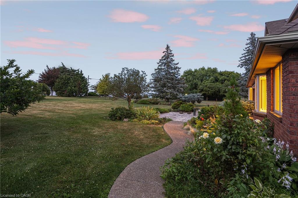 3503 Lakeshore Road Property Photo 8