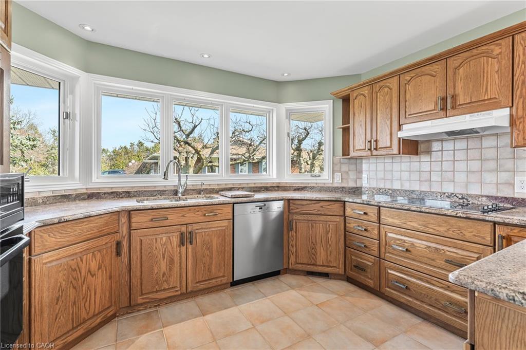 3503 Lakeshore Road Property Photo 13