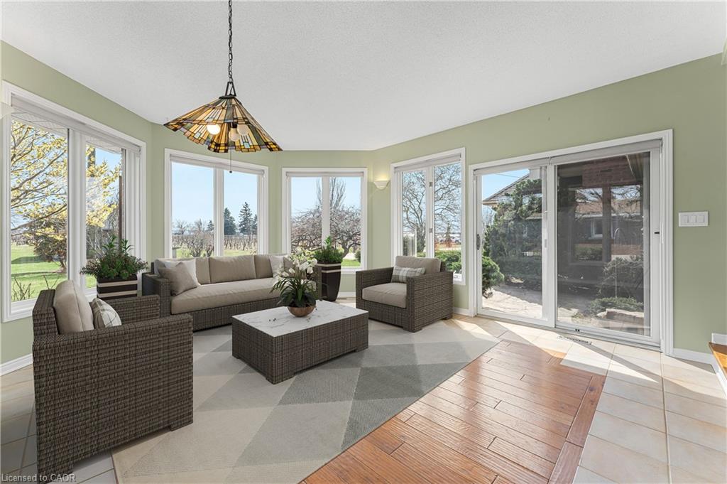 3503 Lakeshore Road Property Photo 16