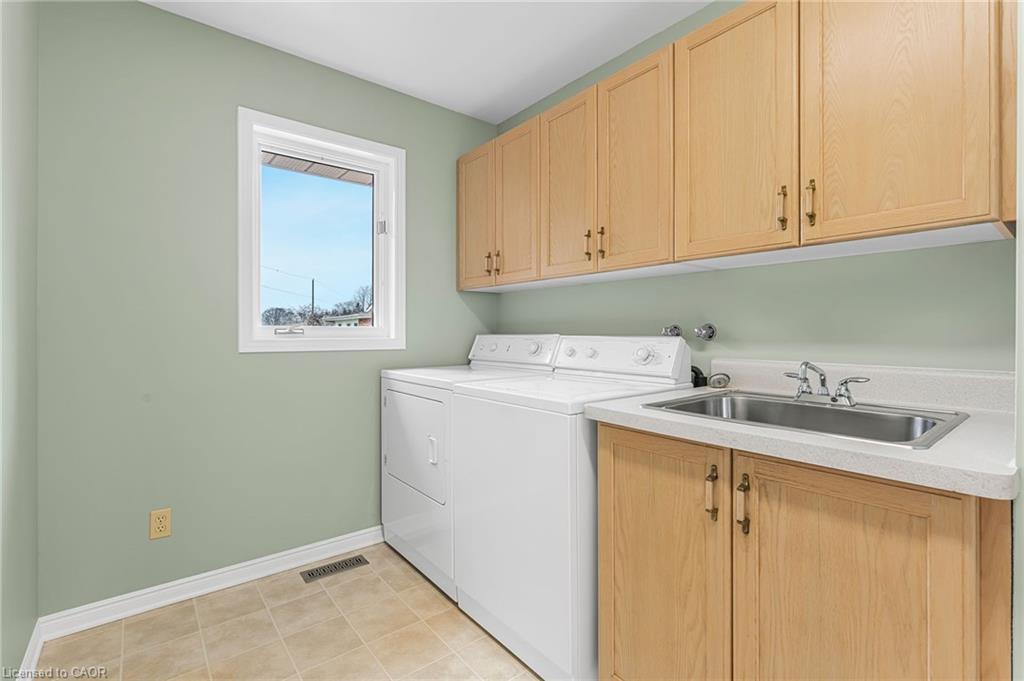3503 Lakeshore Road Property Photo 23