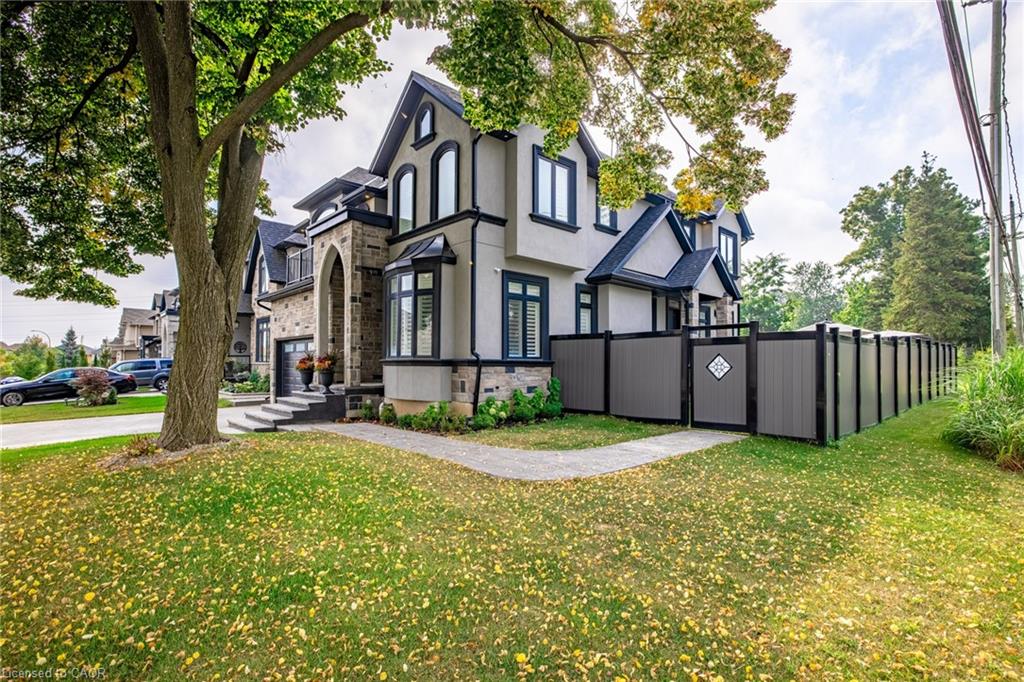 4 Lockman Drive Property Photo 3