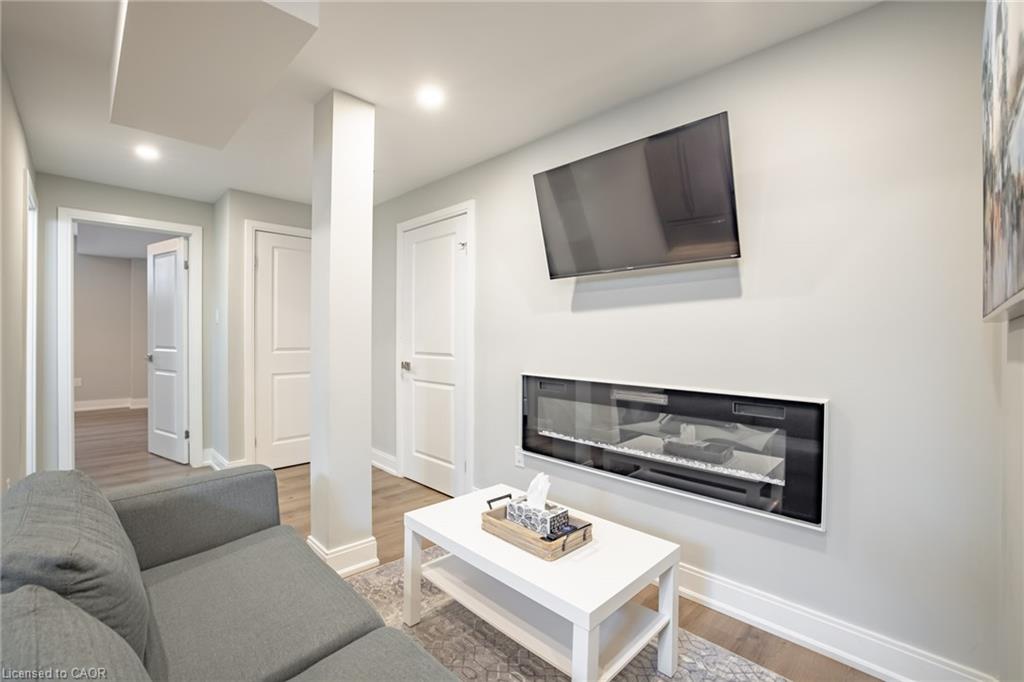 4 Lockman Drive Property Photo 35
