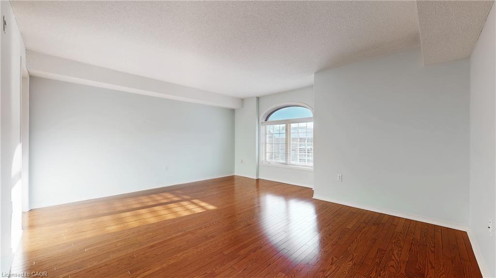 D408-216 Plains Road W Property Photo 16