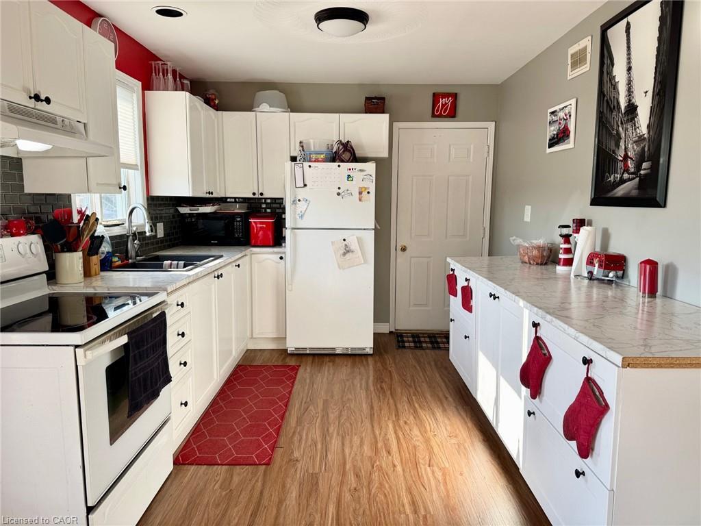13 Hawtrey Road Property Photo 6