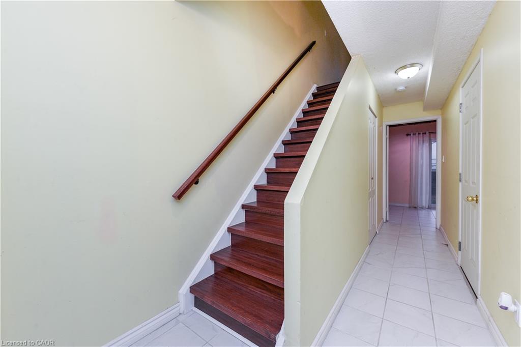 85 Enmount Drive Property Photo 5
