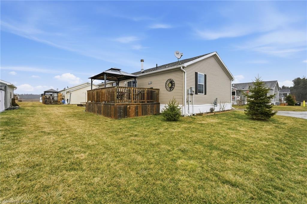 36 Shady Lane Property Photo 43