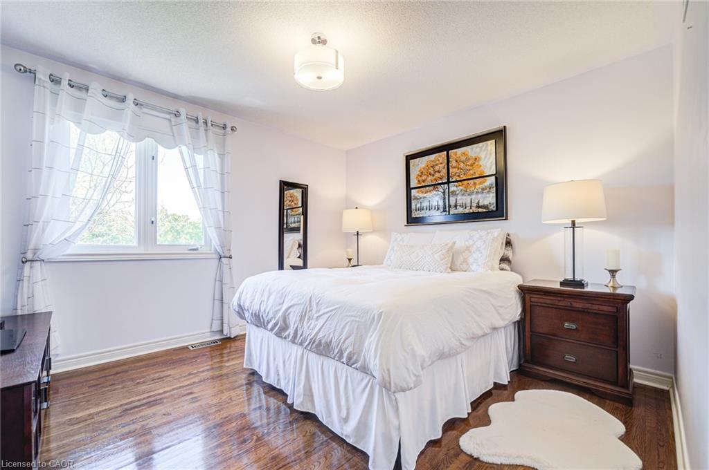 11 Bridlewood Boulevard Property Photo 31