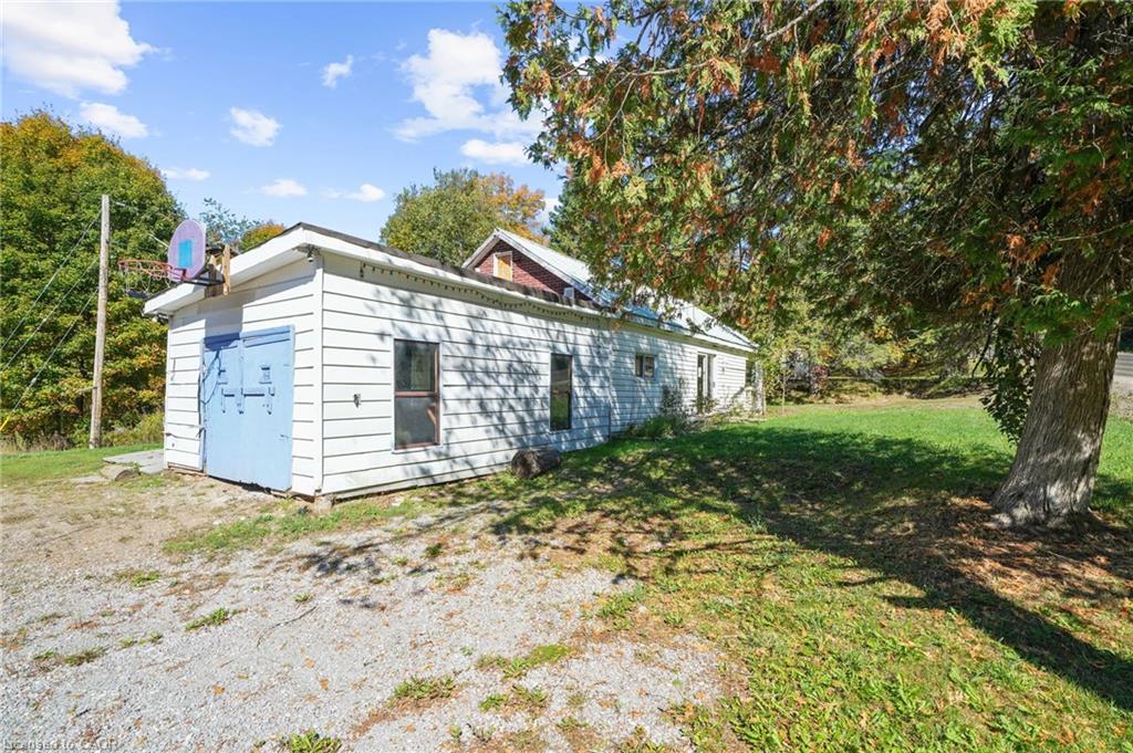 1093 South Lake Road Property Photo 3