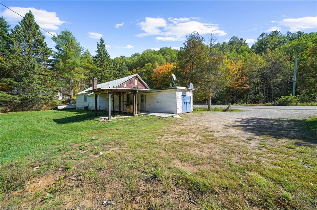 1093 South Lake Road Property Photo 5