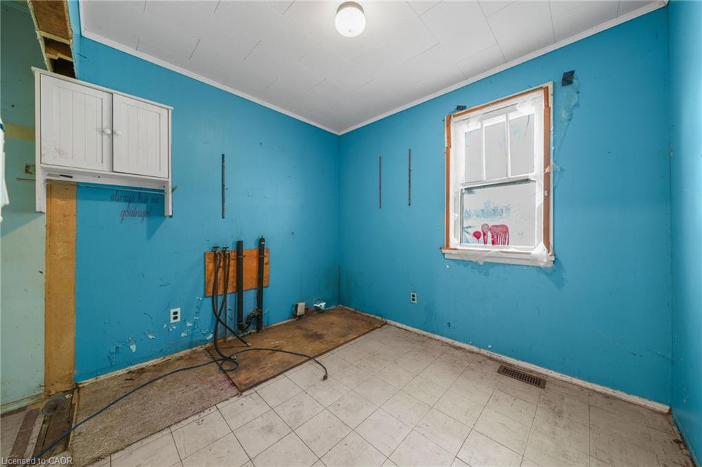 1093 South Lake Road Property Photo 24