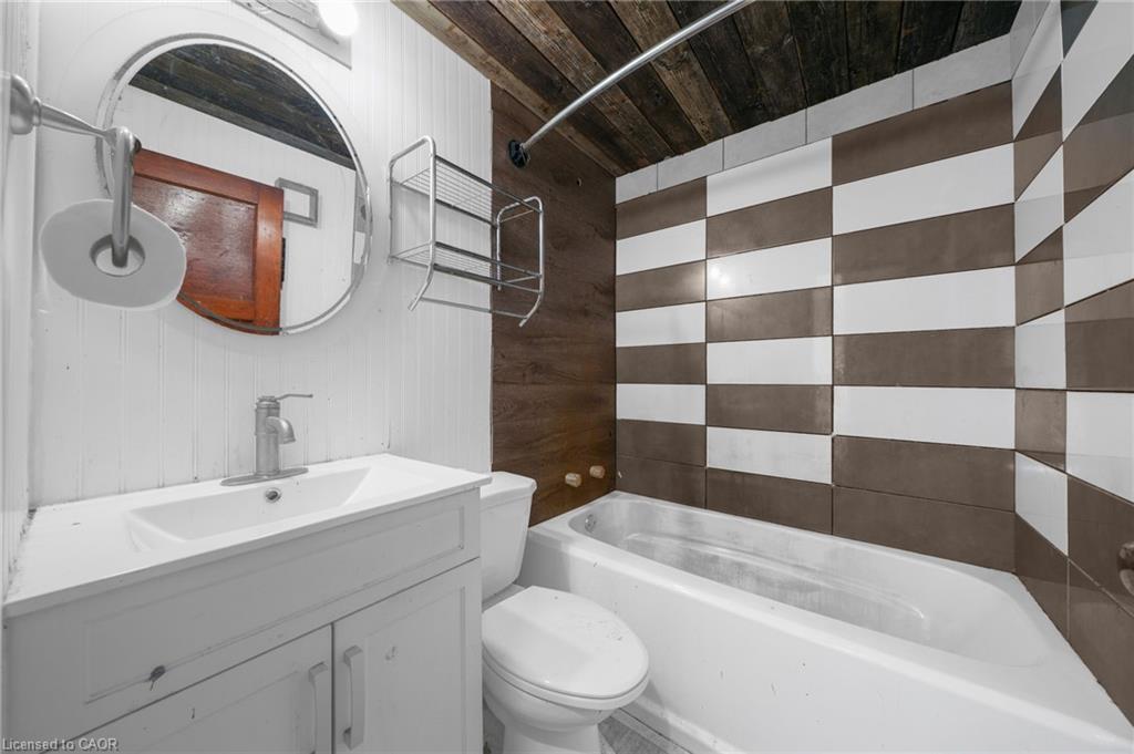 1093 South Lake Road Property Photo 25