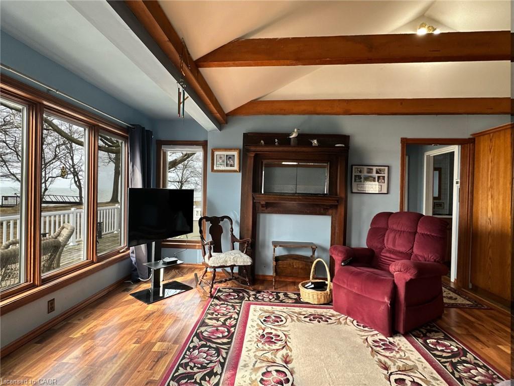 557 Edgewater Place Property Photo 19