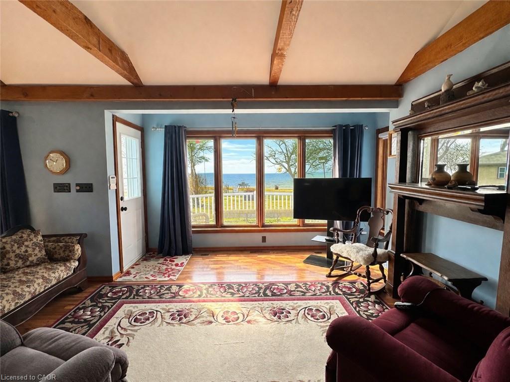 557 Edgewater Place Property Photo 20