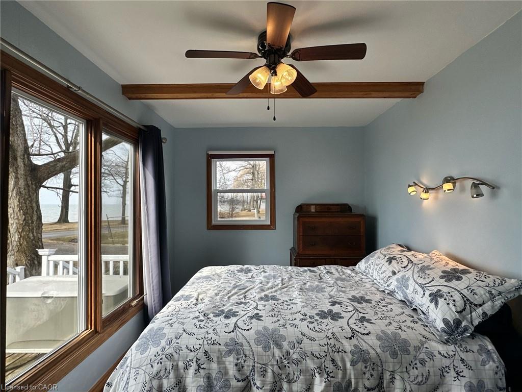 557 Edgewater Place Property Photo 32