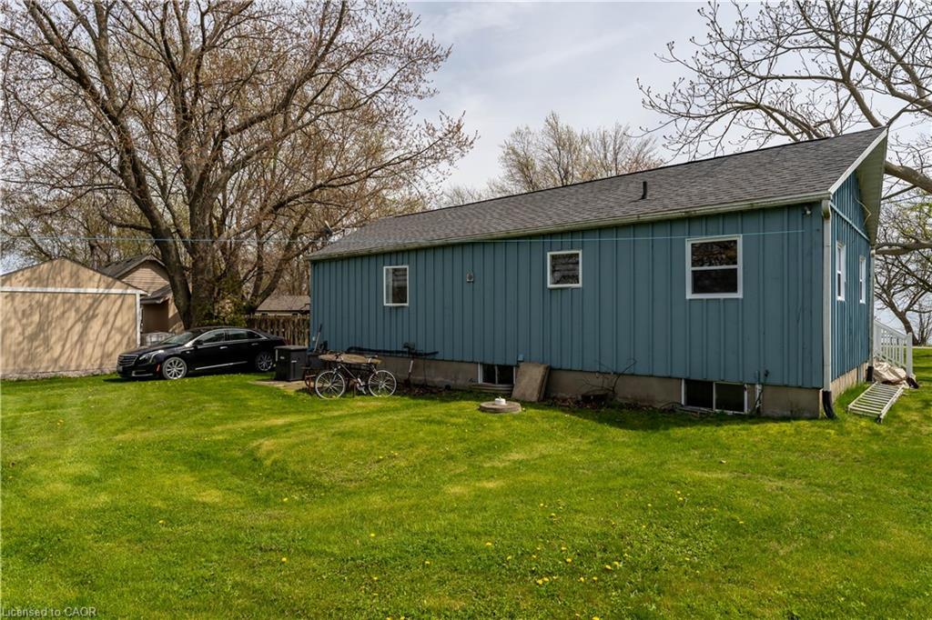 557 Edgewater Place Property Photo 38