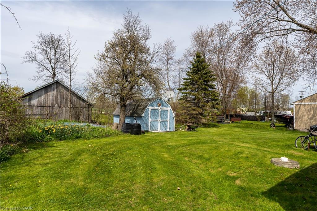 557 Edgewater Place Property Photo 40