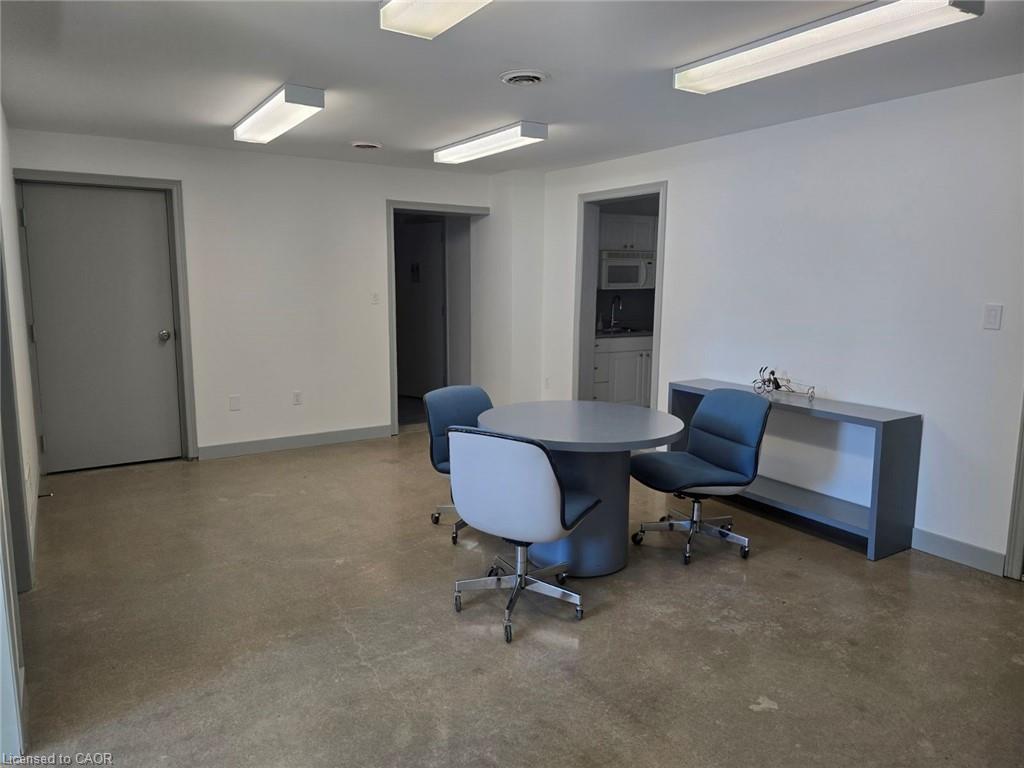 145 Lancing Drive Property Photo 4