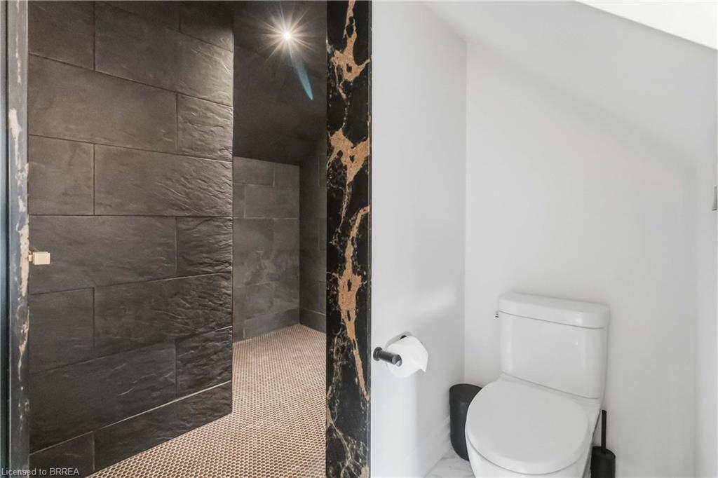8 Tutela Heights Road Property Photo 30