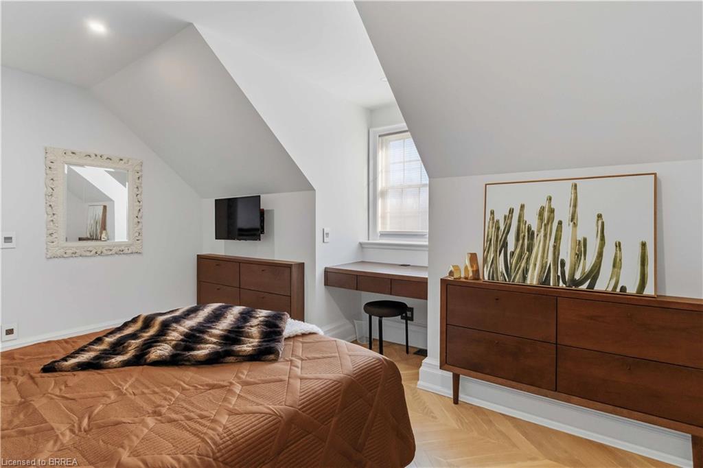 8 Tutela Heights Road Property Photo 37