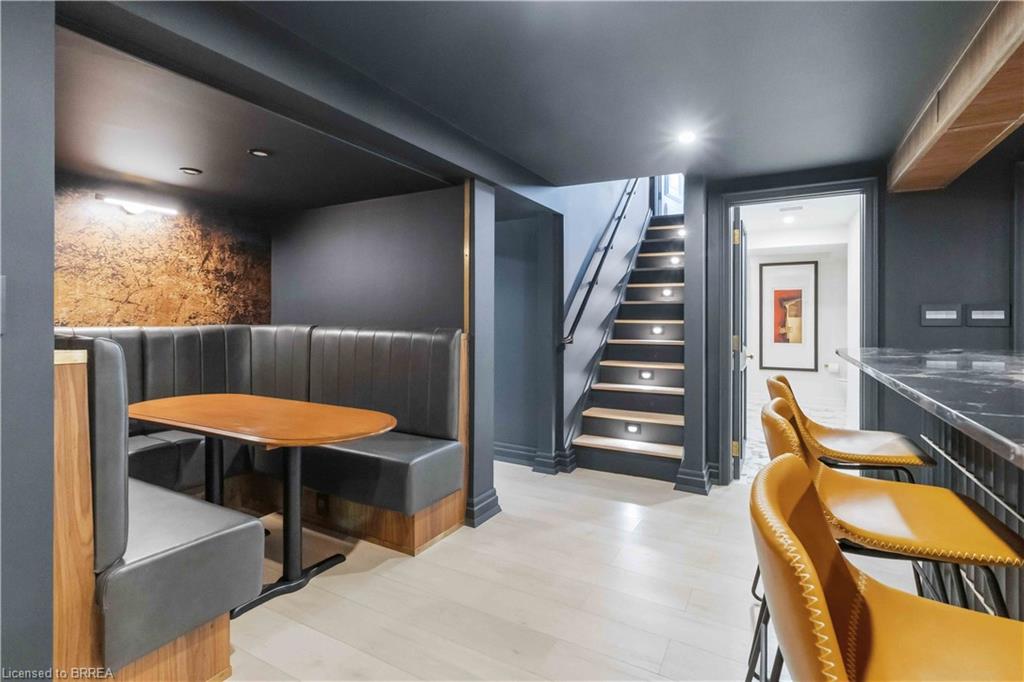 8 Tutela Heights Road Property Photo 41