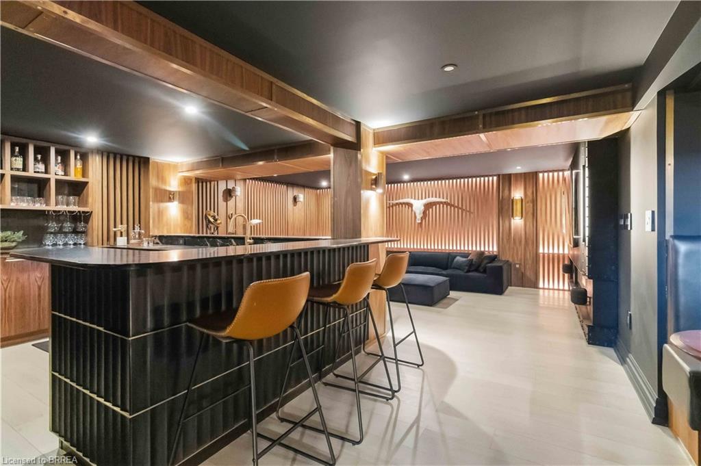 8 Tutela Heights Road Property Photo 42